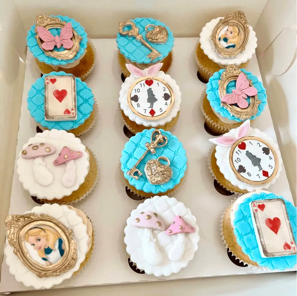 MUFFINKI ALICJA W KRAINIE CZARÓW