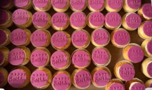 MUFFINKI HAPPY BIRTHDAY