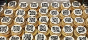 MUFFINKI Z KODEM KRESKOWYM