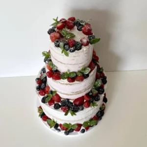 Tort kremowy z owocami na zamówienie Warszawa