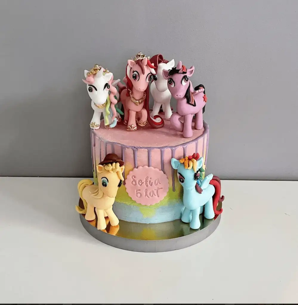 Tort Little Pony z kolorową tęczą – wyjątkowy tort urodzinowy dla dziewczynki