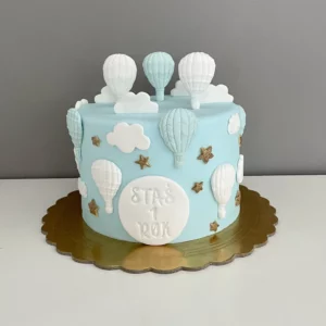 TORT NA ROCZEK Z BALONAMI