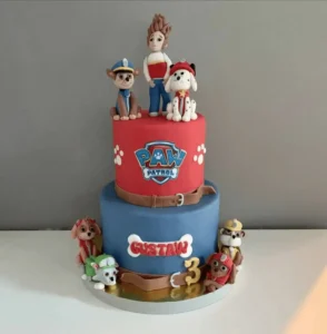 Tort Psi Patrol z figurkami bohaterów – Torty urodzinowe Warszawa