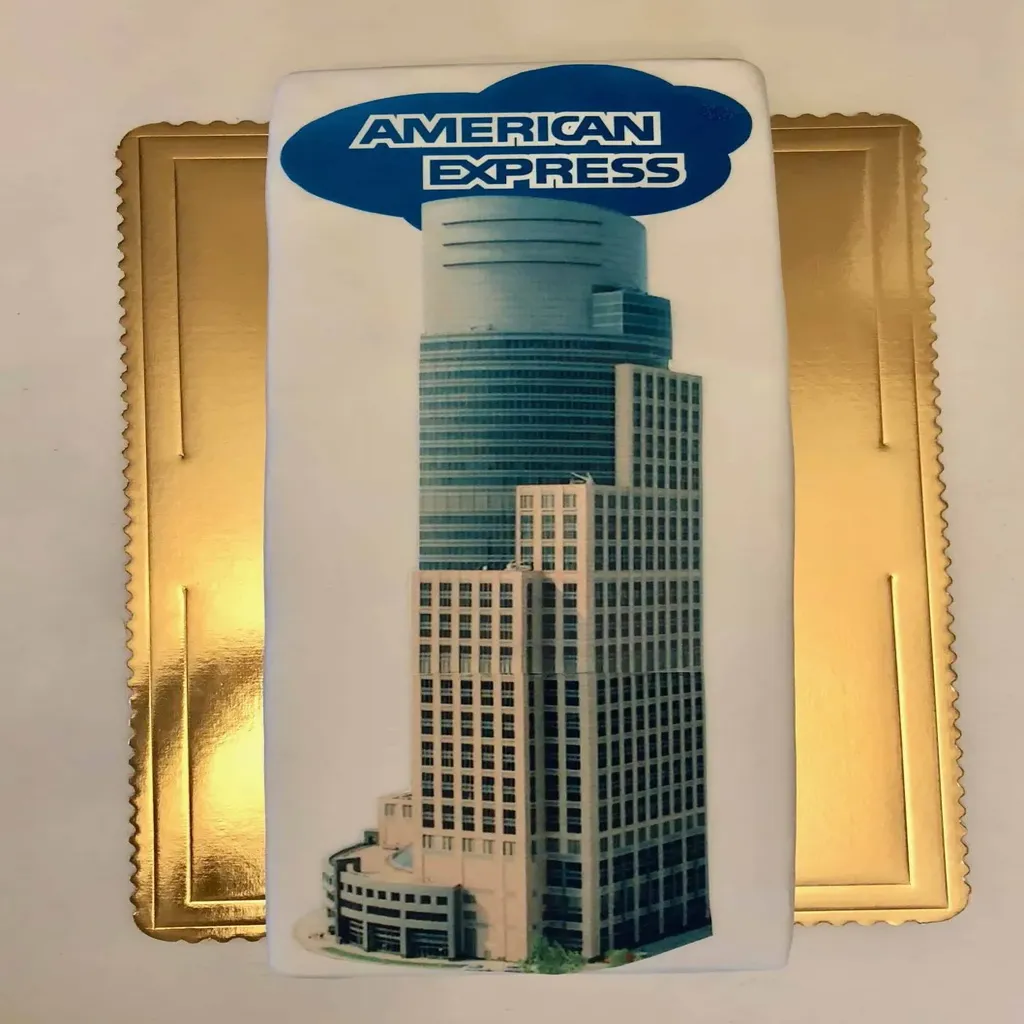 Tort American Express – elegancki tort firmowy premium