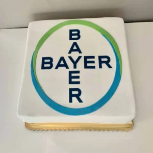 Elegancki tort firmowy z nadrukiem logo, Tort Bayer na event w Warszawie