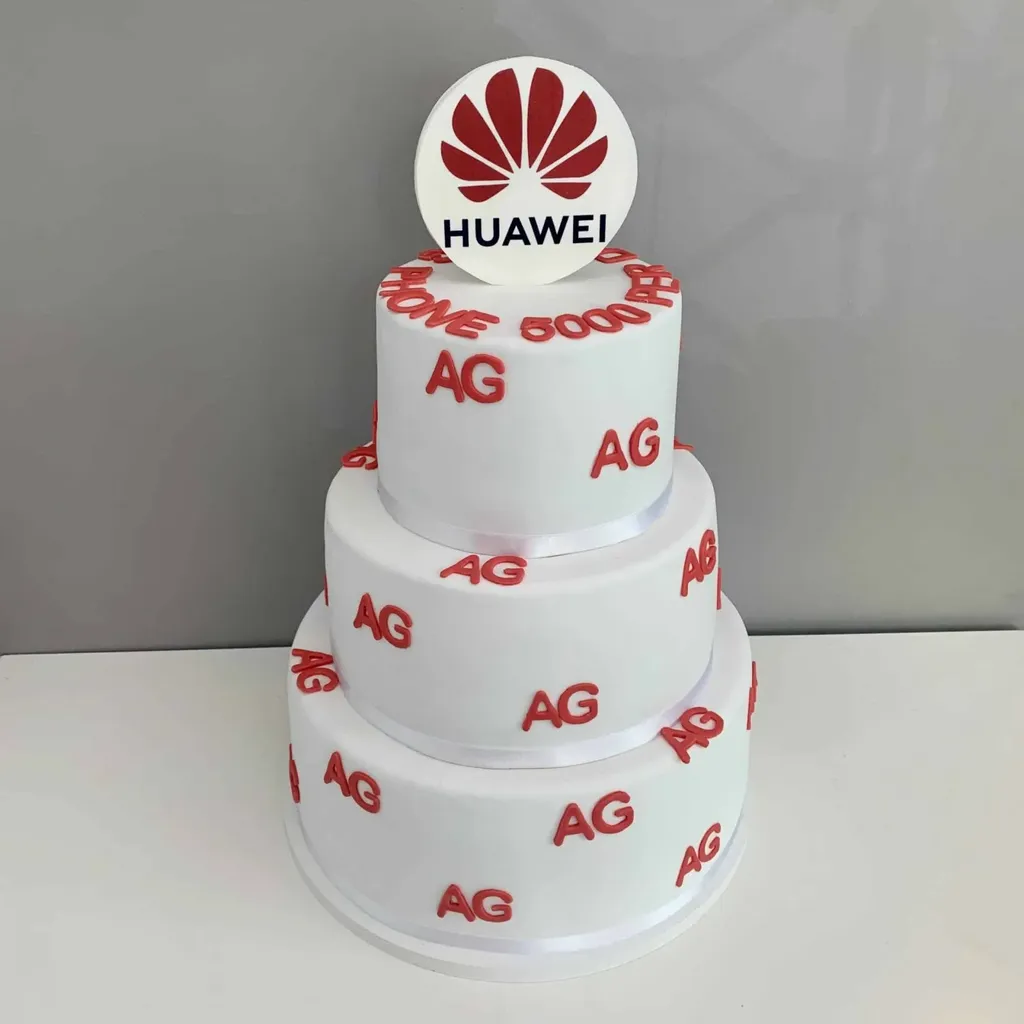Tort Huawei – elegancki tort firmowy z logo