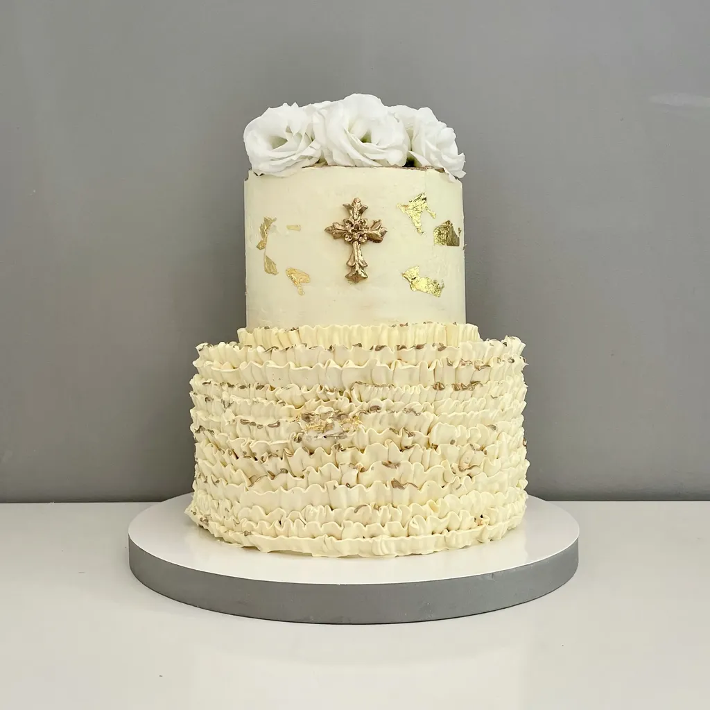 TORT FALBANKOWY NA KOMUNIĘ