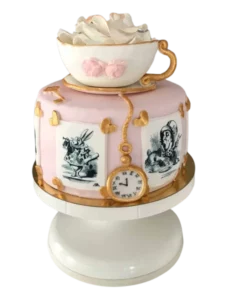 Tort Alicja w krainie czarów